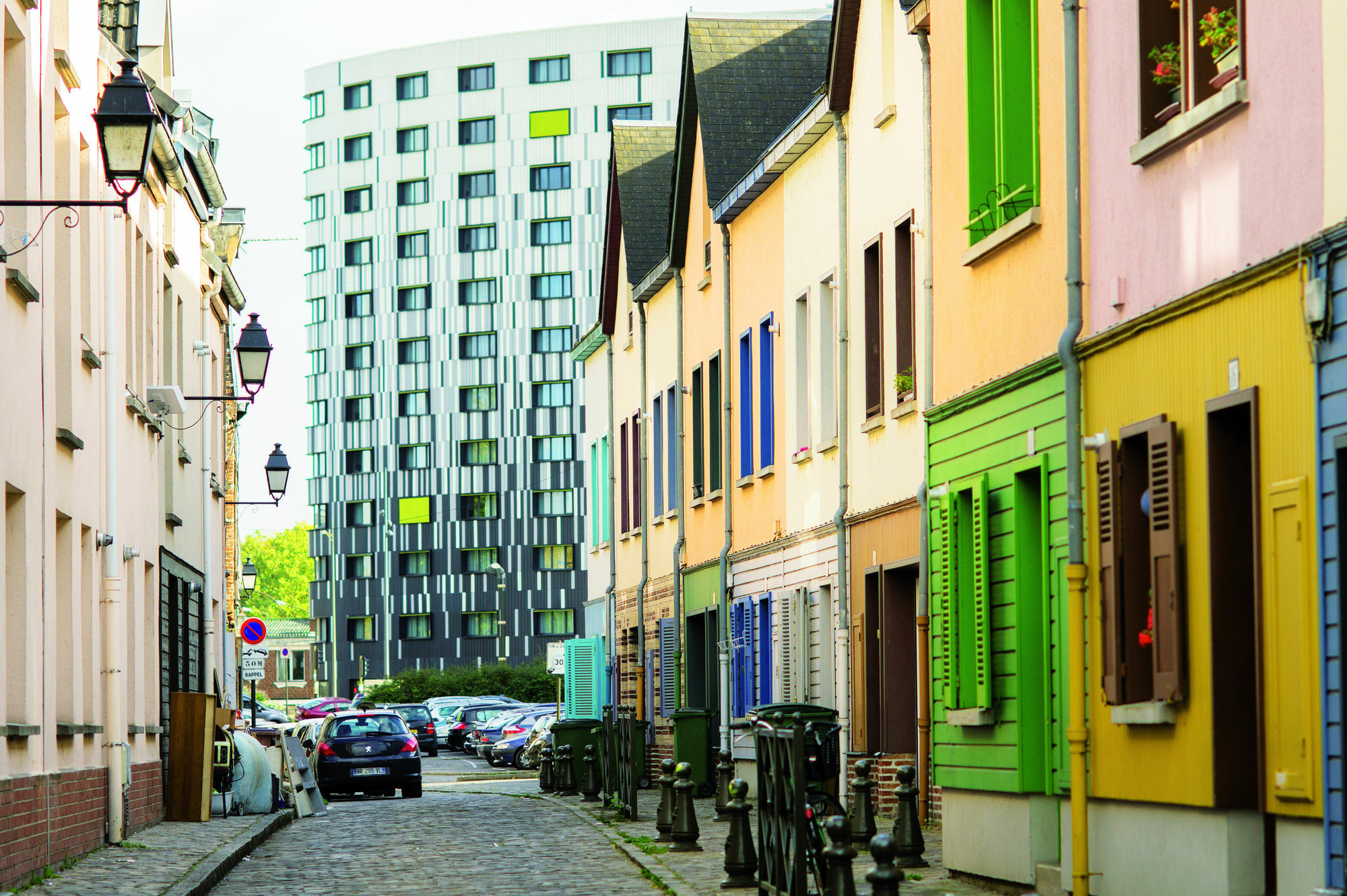 Appart'City Confort Amiens Gare Aparthotel Exterior photo