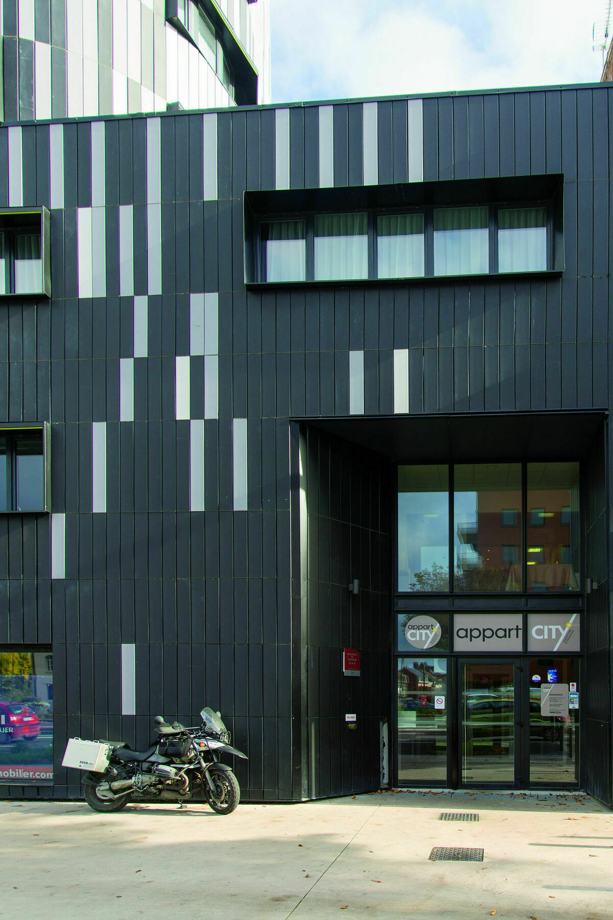 Appart'City Confort Amiens Gare Aparthotel Exterior photo